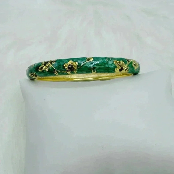 Green Flower Enamel Cloisonne Bracelet Bangle - Picture 6 of 8